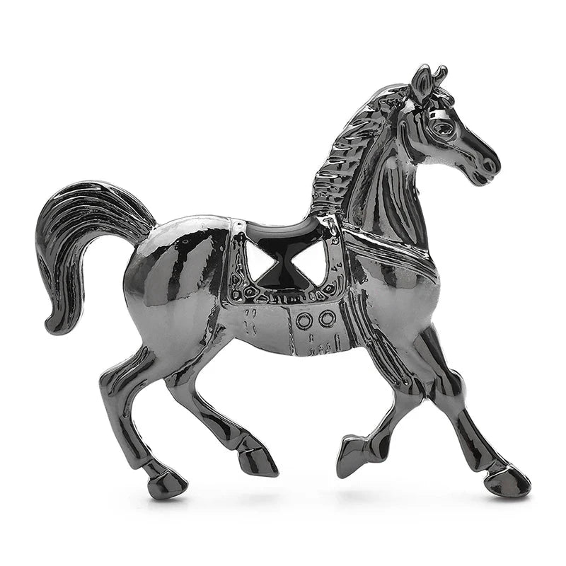 Broche vintage représentant un cheval sellé