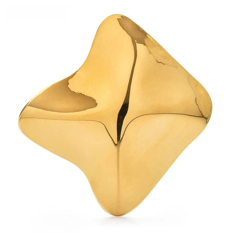 Wavy Diamond-Shaped Metal Brooch
