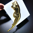 Broche silhouette féminine abstraite fluide