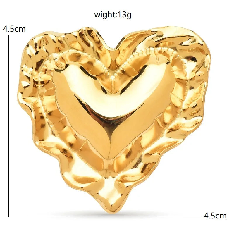 Sculpted Open Heart with Folded Edges Brooch dimensions and weight