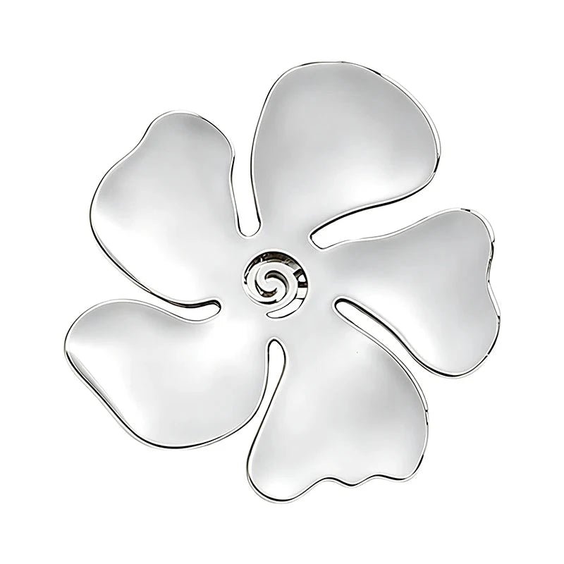 Minimal Five-Petal Flower Brooch original white background product photo