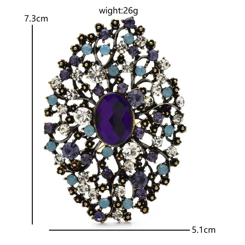 Oval Rhinestone Medallion with Faceted Center Brooch dimensions and weight