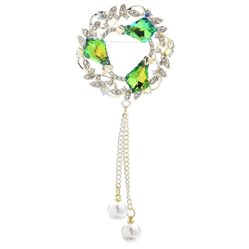 Jeweled Wheat Wreath with Pearl-Look Chain Tassels Brooch — Green