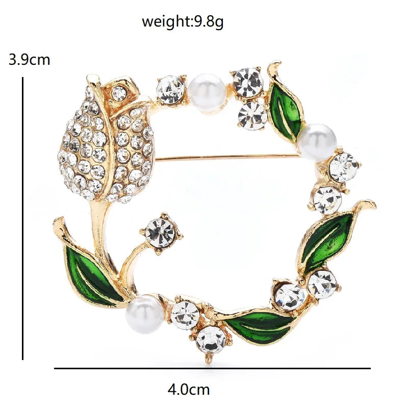 Tulip Wreath with Pearl-Look Accents Brooch — dimensions