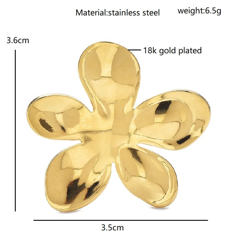 Polished Five-Petal Flower Brooch — dimensions