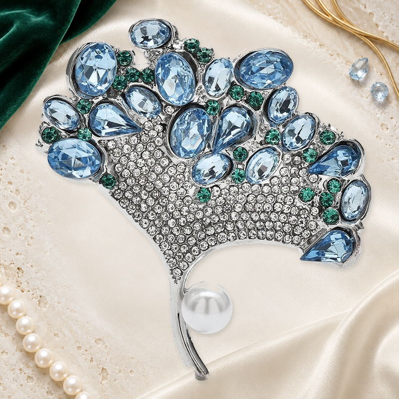Faceted Ginkgo Leaf with Pearl-Look Drop Brooch styled product image