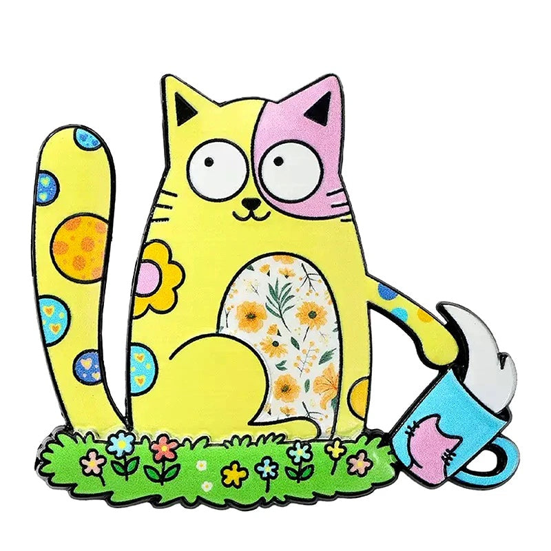 Whimsical Folk Art Cat Brooch — Yellow